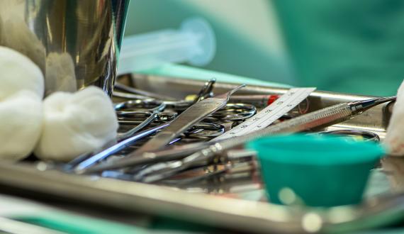 surgery-g7923811da_1920